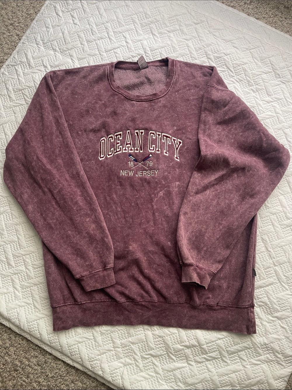 Maroon Ocean City New Jersey Graphic Crewneck Sweatshirt